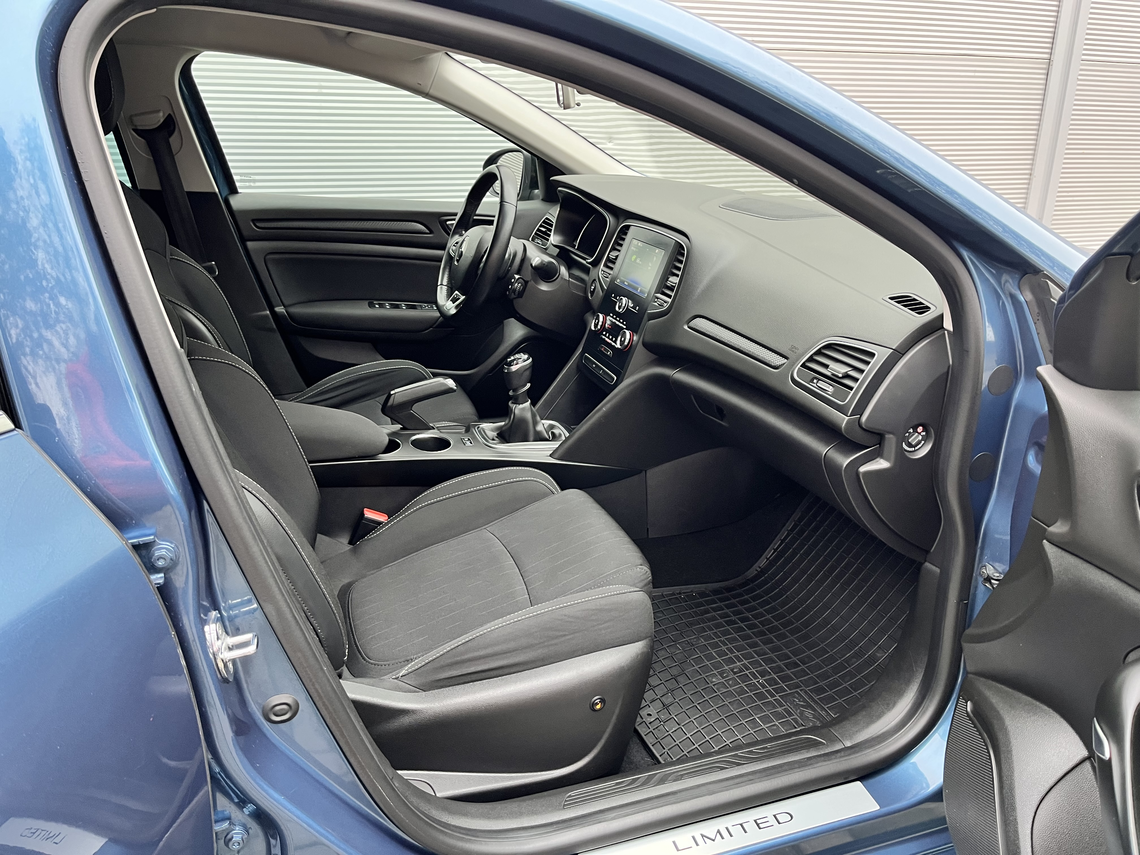 berauto_siofok_renault-megane-1-5-dci-grandtour